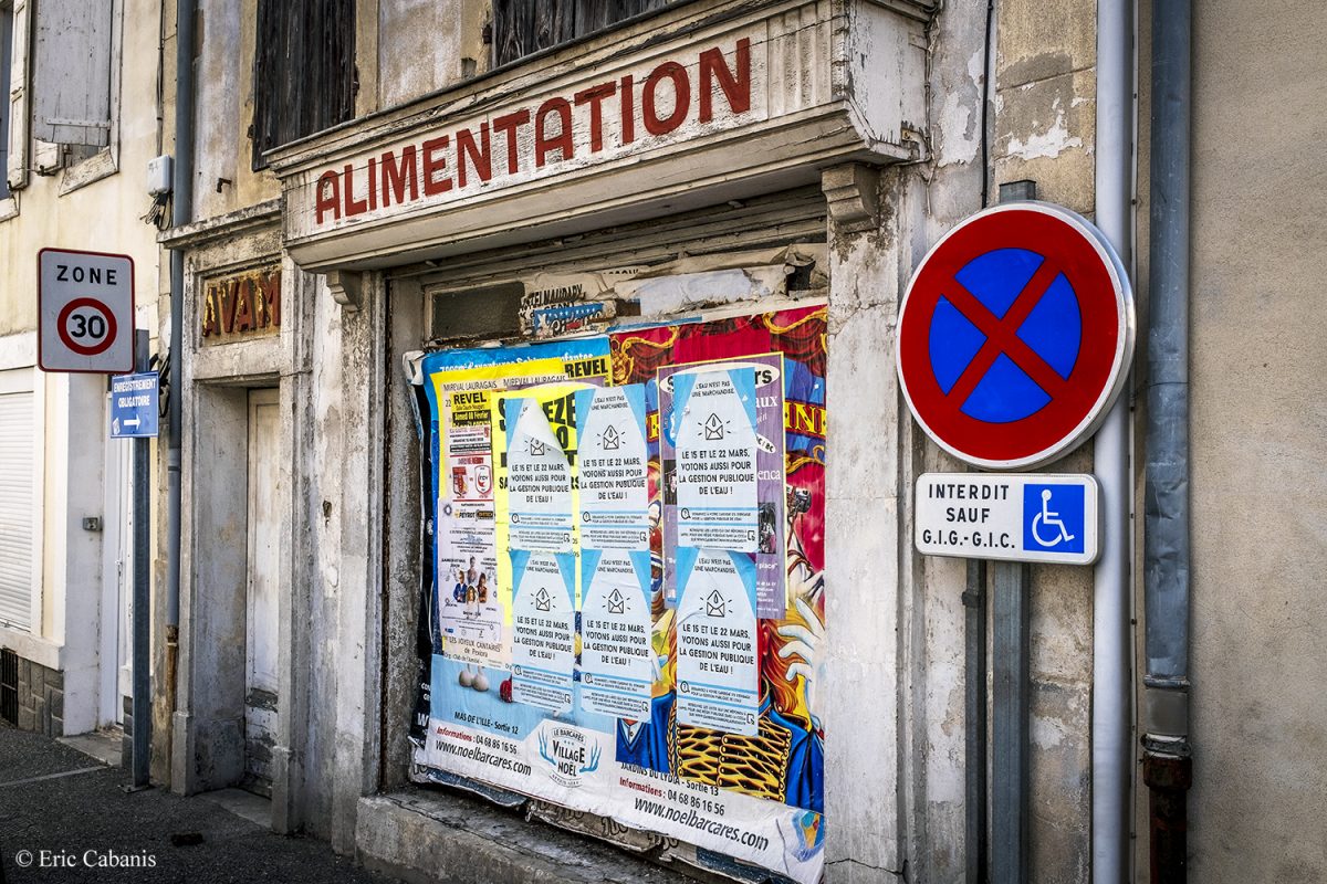 Alimentation fermée à Castelnaudary, 7 juin 2020 Photojournalism Eric Cabanis
