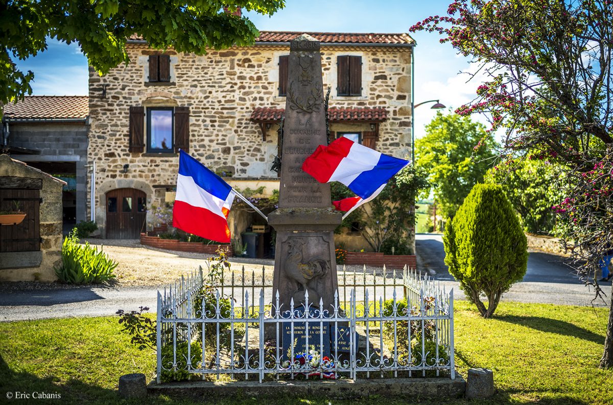 Monument aux morts de Bongheat, Auvergne, le 8 mai 2021 Eric Cabanis Photographer