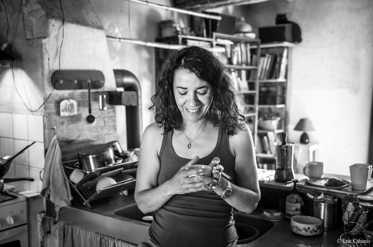 Myriam dans sa ferme lauragaise le 30 mai 2021 Eric CABANIS Photographer